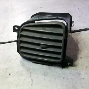 Rendeld meg most MAZDA PREMACY 99.01-05.10 Szellőző bal bontott alkatrész