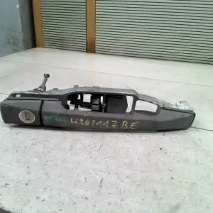 MERCEDES 124 Bal első külső kilincs dugózárral, kulcs nélkül bontott alkatrész Árengedmény