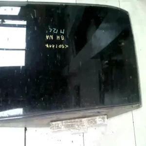 MERCEDES 124 Bal hátsó ajtóüveg 4 ajtós,sötétített bontott alkatrész Kedvezményes ár