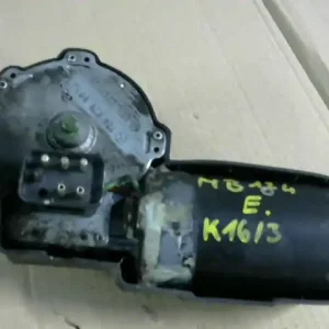 MERCEDES 124 Ablaktörlő motor első bontott alkatrész Vásárlói kedvenc