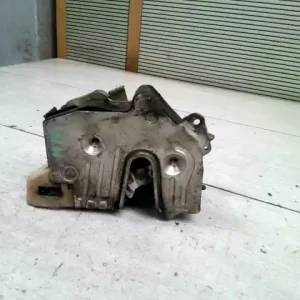 Utolsó esély MERCEDES 124 Jobb hátsó ajtó zárszerkezet központi záras központi zár motor nélkül,4 ajtós bontott alkatrész