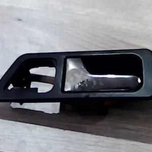 Olcsó MERCEDES 190 Bal hátsó belső kilincs bontott alkatrész