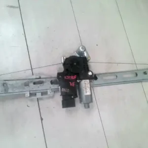 Különleges ajánlat MERCEDES A W168 1997.10.01-2001.04.30 Jobb első ablakemelő szerkezet elektromos bontott alkatrész