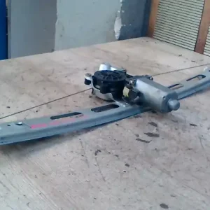 Szuper ajánlat MERCEDES A W168 1997.10.01-2001.04.30 Jobb első ablakemelő szerkezet elektromos bontott alkatrész