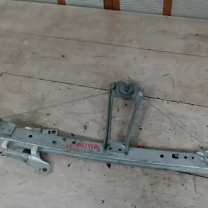 Csak ma MERCEDES A W168 1997.10.01-2001.04.30 Jobb hátsó ablakemelő szerkezet mechanikus bontott alkatrész