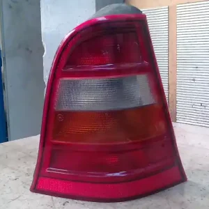 Expressz szállítás MERCEDES A W168 1997.10.01-2001.04.30 Jobb hátsó lámpa 5 ajtós bontott alkatrész