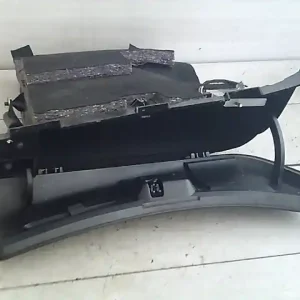 Akciós ár MERCEDES A W168 1997.10.01-2001.04.30 Kesztyűtartó bontott alkatrész