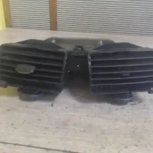 Korlátozott ajánlat MERCEDES A W168 1997.10.01-2001.04.30 Szellőző keret dísz középső bontott alkatrész