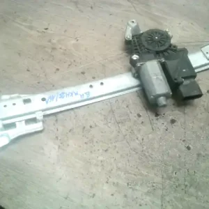 Biztonságos fizetés MERCEDES A140 Bal hátsó ablakemelő szerkezet elektromos 5 ajtós, ferdehátú bontott alkatrész