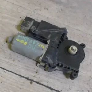 Olcsó MERCEDES A160 Bal hátsó ablakemelő motor 5 ajtós bontott alkatrész