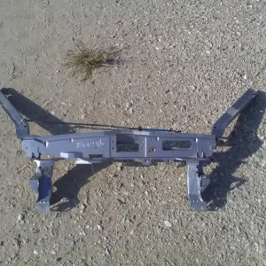 Legnépszerűbb MERCEDES A160 Homlokfal zárhíd bontott alkatrész