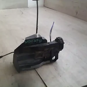 Csak ma MERCEDES A160 Jobb első ajtó zárszerkezet központizáras bontott alkatrész