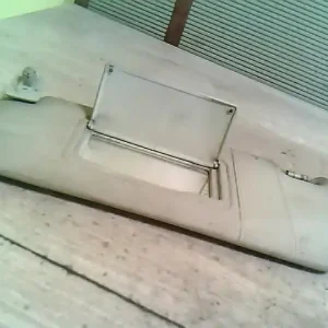 Exkluzív ajánlat MERCEDES A170 Bal napellenző bontott alkatrész