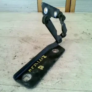 Kihagyhatatlan ajánlat MERCEDES A170 Motorháztető bal zsanér bontott alkatrész