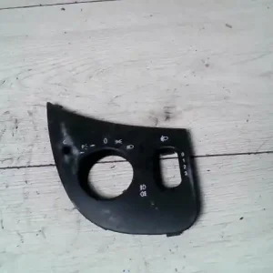 Népszerű MERCEDES A170 Világításkapcsoló keret bontott alkatrész