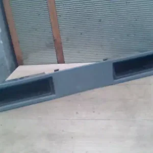 Vedd meg online MERCEDES ATEGO 817 L Tároló rekesz első bontott alkatrész