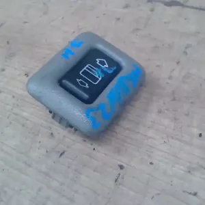 Prémium MERCEDES C (W202) 1993-2000 Jobb hátsó ablakemelő kapcsoló bontott alkatrész