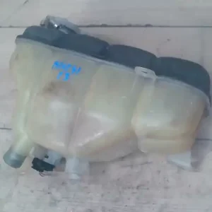 Utolsó esély MERCEDES C (W202) 1993-2000 Kiegyenlítő tartály 2.0i bontott alkatrész