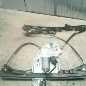 Biztonságos fizetés MERCEDES C (W203) 2000.06.01-2006.12.31 Bal első ablakemelő szerkezet elektromos kombi bontott alkatrész