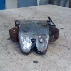 Olcsó MERCEDES C (W203) 2000.06.01-2006.12.31 Csomagtér ajtó zárszerkezet kombi bontott alkatrész