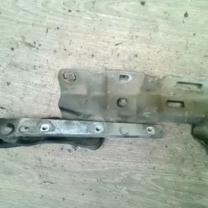 Biztonságos fizetés MERCEDES C (W203) 2000.06.01-2006.12.31 Motorháztető bal zsanér kombi bontott alkatrész