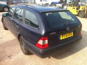 Expressz kézbesítés MERCEDES C220D Bal hátsó ablakemelő szerkezet mechanikus bontott alkatrész