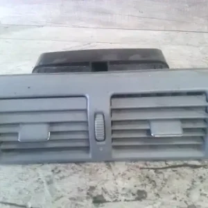 Kedvezmény MERCEDES E (W210) 99.07.01-02.04.30 Középső szellőző bontott alkatrész