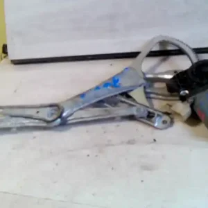 Outlet MERCEDES E W210 95.06-99.06 Jobb első ablakemelő szerkezet elektromos bontott alkatrész