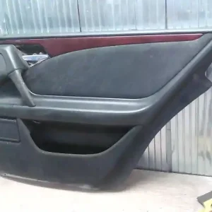 Ajánlat MERCEDES E W210 95.06-99.06 Jobb hátsó ajtó kárpit 4 ajtós bontott alkatrész