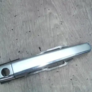 Csak ma MERCEDES E W210 95.06-99.06 Bal első külső kilincs 4 ajtós bontott alkatrész