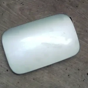 Népszerű MERCEDES E W210 95.06-99.06 Tankajtó 4 ajtós bontott alkatrész