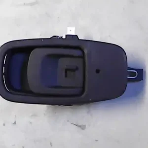 Szuper akció MERCEDES E W211 02-09 Csomagtérajtó belső kilincs bontott alkatrész