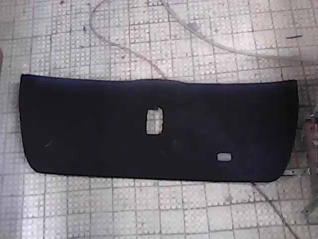 MERCEDES E W211 02-09 Csomagtérajtó burkolatbontott alkatrész Különleges ajánlat