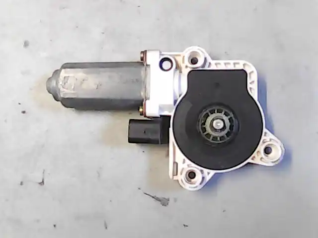 MERCEDES E W211 02-09 Jobb hátsó ablakemelő motor bontott alkatrész Csak ma