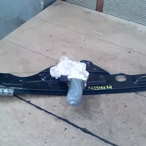 Alacsony ár MERCEDES E(W211) 2002.04.01-2006.06.30 Jobb hátsó ablakemelő szerkezet elektromos kombi bontott alkatrész