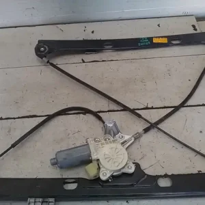 MERCEDES VANEO 01.09-05.09 Bal első ablakemelő szerkezet elektromos bontott alkatrész Alacsony ár