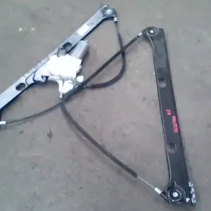 Ingyenes szállítás MERCEDES VANEO 01.09-05.09 Bal első ablakemelő szerkezet elektromos bontott alkatrész