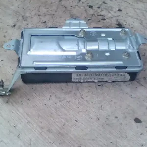 Gyors szállítás MERCEDES VANEO 01.09-05.09 Bal első ajtó légzsák bontott alkatrész