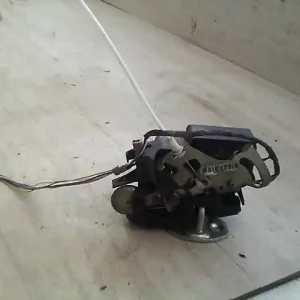 Exkluzív ajánlat MERCEDES VANEO 01.09-05.09 Bal első ajtó zárszerkezet központi záras bontott alkatrész