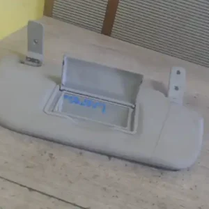 Ne maradj le MERCEDES VANEO 01.09-05.09 Jobb napellenző bontott alkatrész