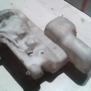 Korlátozott ajánlat MERCEDES VITO Ablakmosó tartály 2 motoros bontott alkatrész