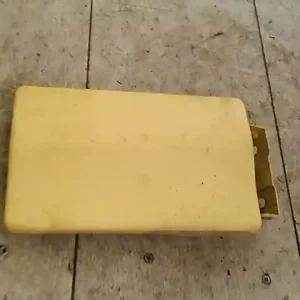 MERCEDES VITO Tankajtó bontott alkatrész Újdonság