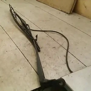 MERCEDES VITO 96- Ablaktörlő kar bal első bontott alkatrész Ingyenes szállítás