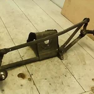 Gyors szállítás MERCEDES VITO 96- Ablaktörlő mechanika első bontott alkatrész