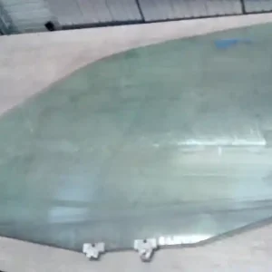 Vásárlói kedvenc MERCEDES VITO 96- Bal első ajtóüveg bontott alkatrész