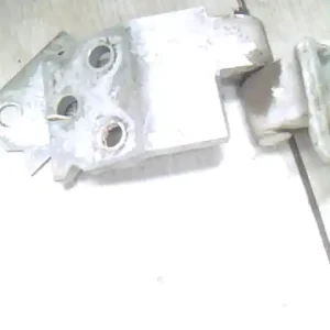 MERCEDES VITO 96- Bal első felső ajtózsanér bontott alkatrész Újdonság