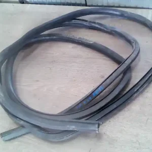 Legjobb ár MERCEDES VITO 96- Bal hátsó ajtó kéder gumi bal tolóajtó bontott alkatrész