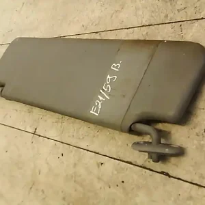 Árengedmény MERCEDES VITO 96- Bal napellenző bontott alkatrész