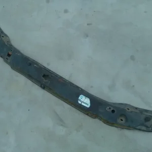 Rendeld meg most MERCEDES VITO 96- Homlokfal zárhíd bontott alkatrész