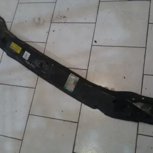 MERCEDES VITO 96- Homlokfal zárhíd bontott alkatrész Alacsony ár